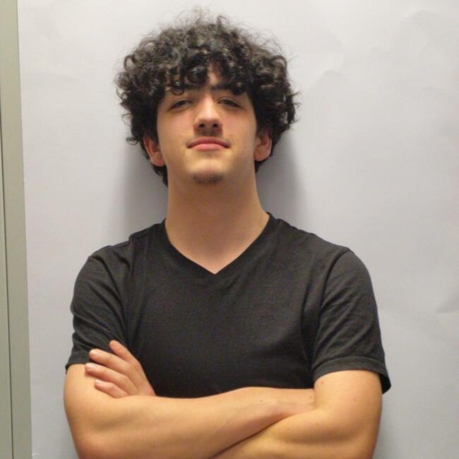 Babysitter in Uccle: Loan