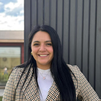 Babysitter Santiago: Valeria