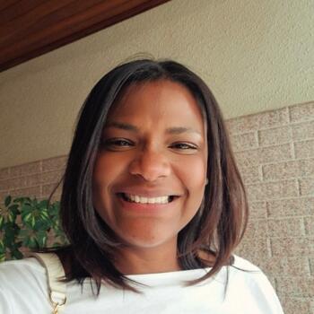 Babysitter in Braga: Helen