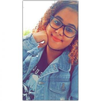 Babysitter Fogueteiro: Alicia