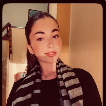Babysitter in Jardim da Serra: Jessica Franco
