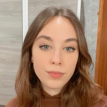 Babysitter in Pulianas: Adriana