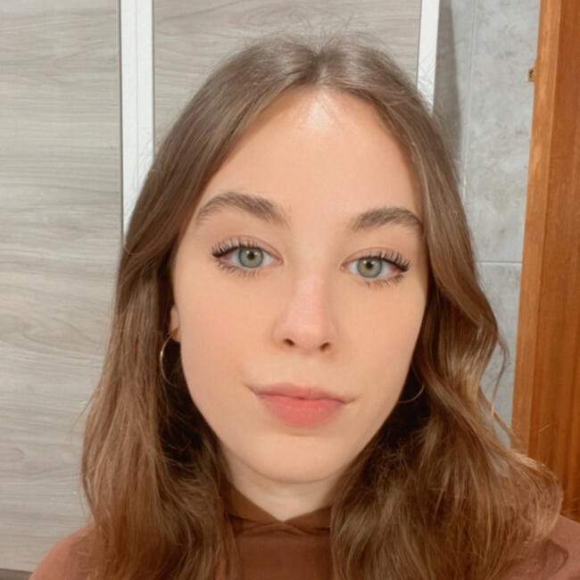 Canguro en Pulianas: Adriana