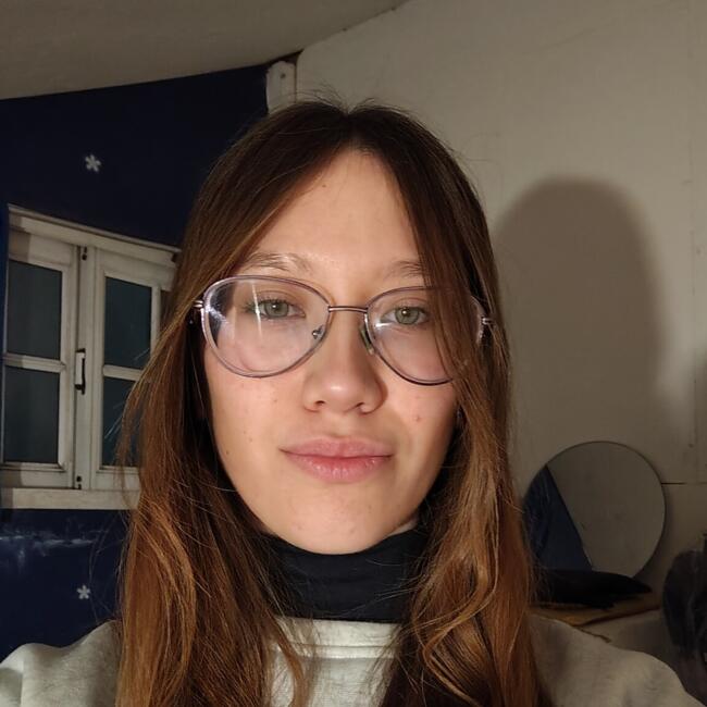 Niñera en San Miguel: Valentina