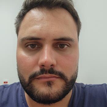 Babysitting job in Leme: babysitting job Pedro