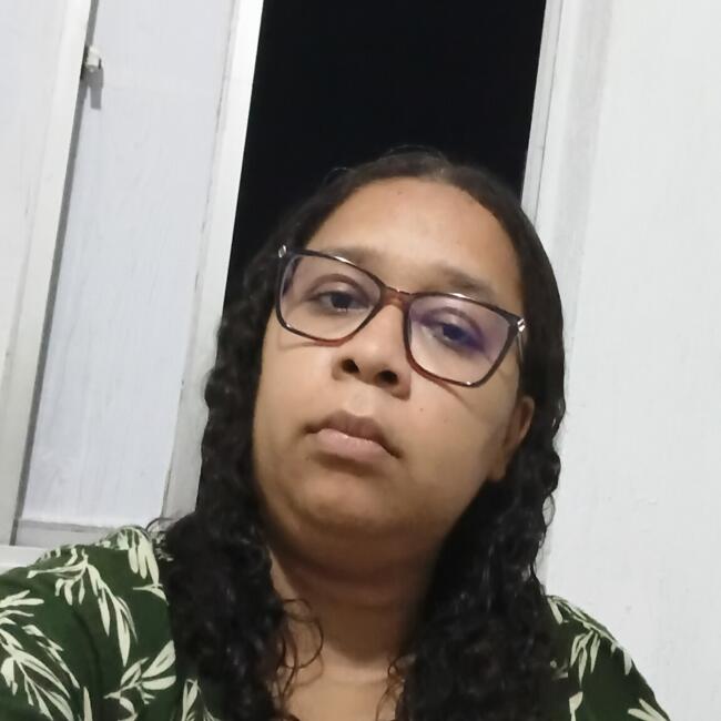 Babysitter in Salvador: Francielle