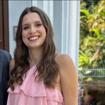 Babysitting job in Petrópolis: babysitting job Pammela