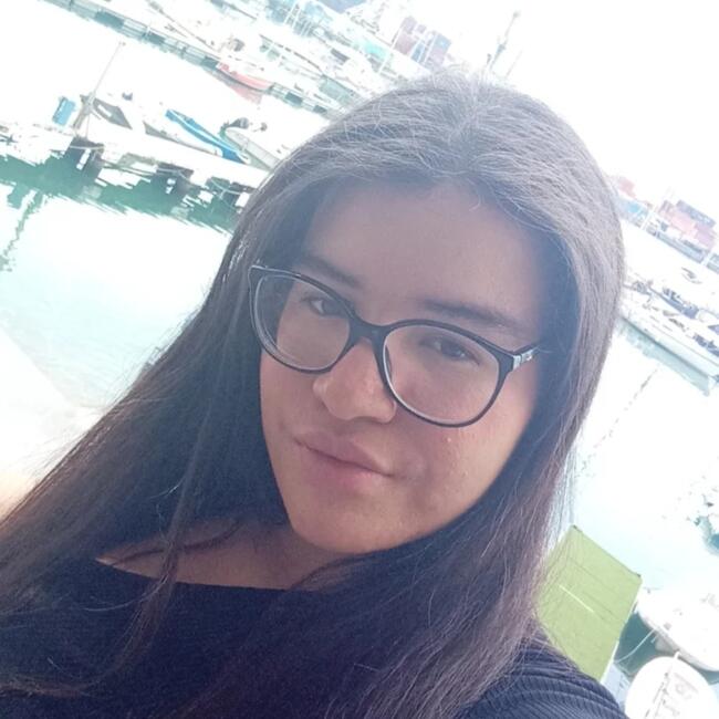 Babysitter in Pescara: ANA CRISTINA