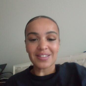 Babá Florianópolis: Camila