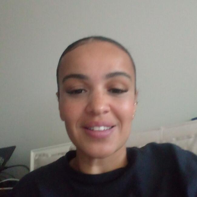 Babá em Florianópolis: Camila