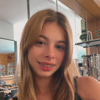 Babysitter em Vila Nova de Gaia: Lara