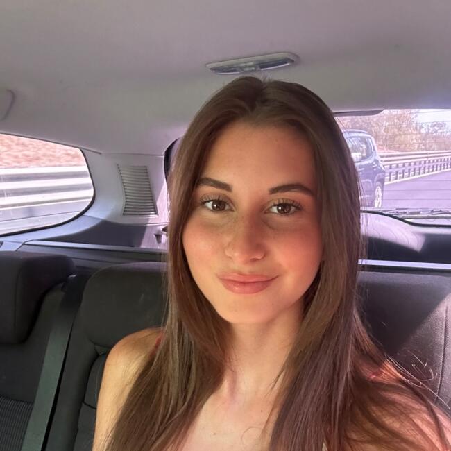 Babysitter a Frascati: Ylenia