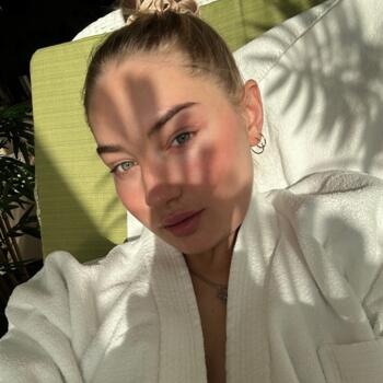 عائلة دبي: Olga