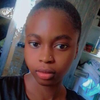 Babysitter Paris: Mamaha