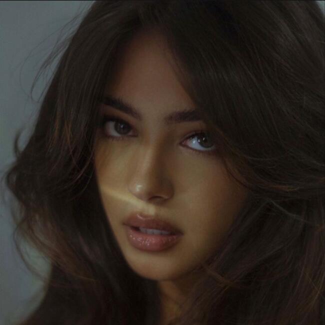 Babysitter in Rennes: Aïcha