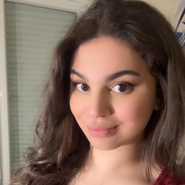 Babysitter in Lieusaint: Malak