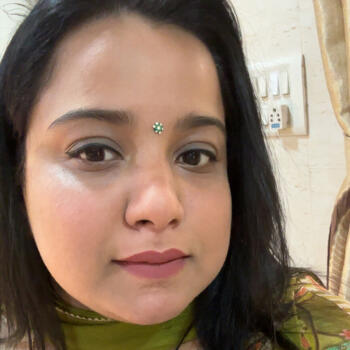 Babysitter Mumbai: Ash