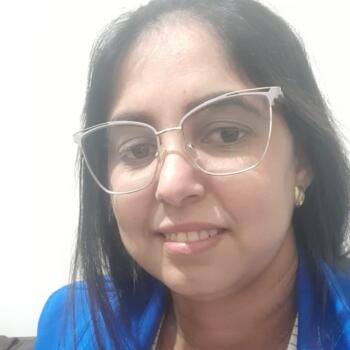 Babysitter in Praia Grande: Janaina