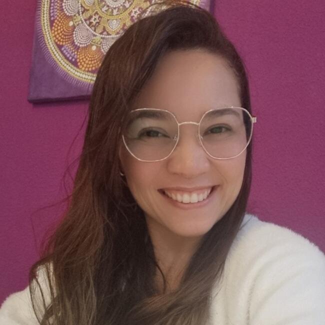 Babysitter in Alcácer do Sal: Jeane gomes