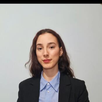 Babysitter in Odivelas: Catarina