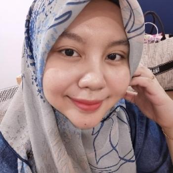 Babysitting job in Petaling Jaya: babysitting job Farhana