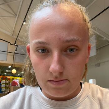 Baby-sitter in Namur: Lauryn
