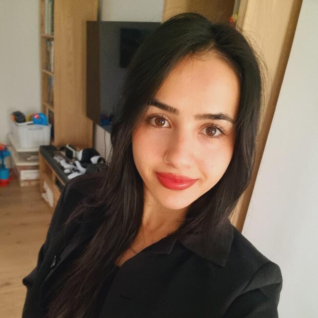 Canguro en Madrid: Gizem