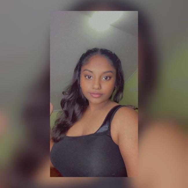 Babysitter in Hoogvliet: Anjelie