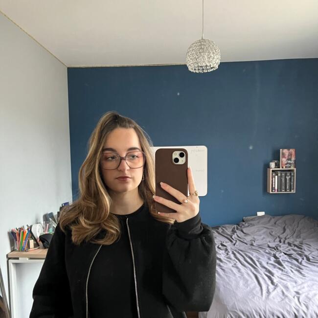 Babysitter in Limoges: Clea