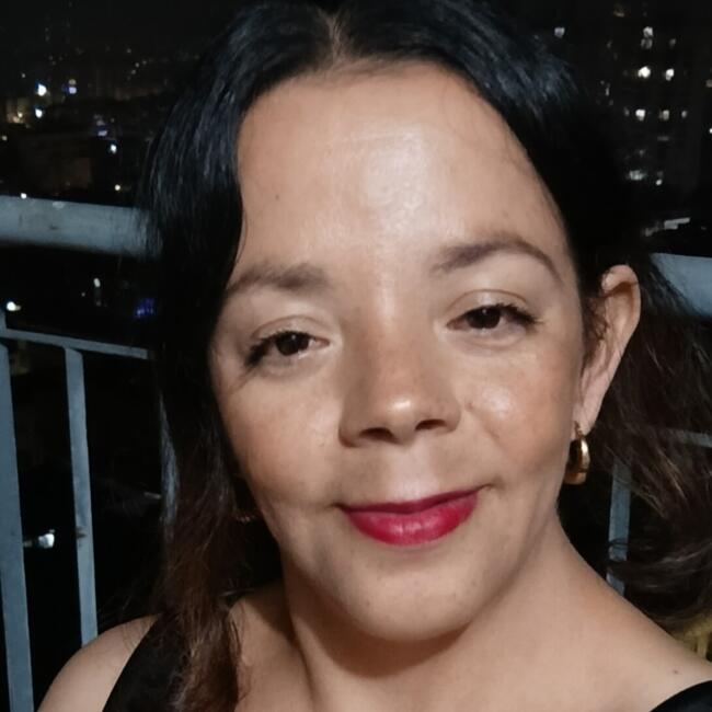 Babysitting job in Floridablanca: Julia