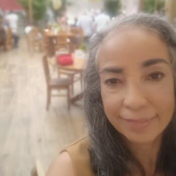 Babysitter in São Vicente: Claunice maria de Oliveira