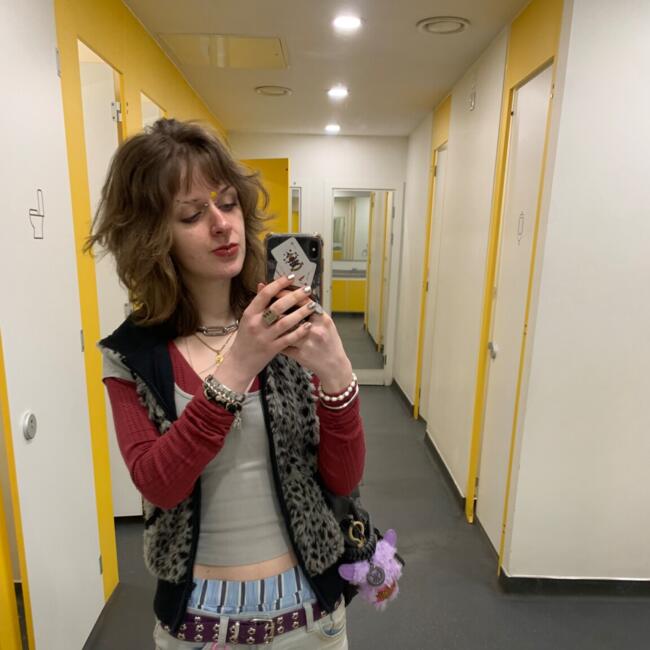 Babysitter in Pontypridd: Ffion