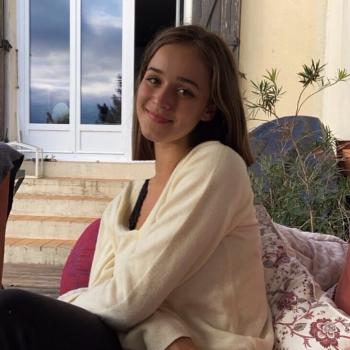 Baby-sitter in Caen: Manon