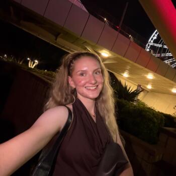 Babysitter Brisbane: Abby