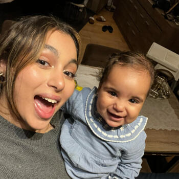 Babysitter Bertem: Aya