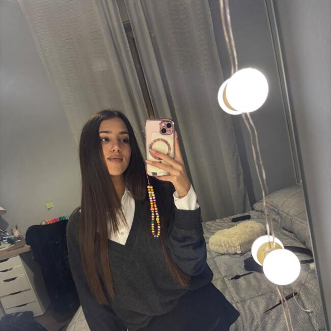 Babysitter in Catania: Rebecca