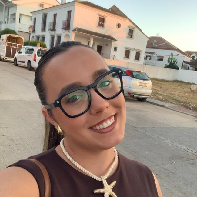 Babysitter in Moguer: Maria