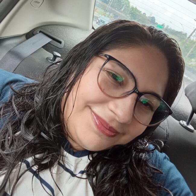 Babysitter in Cotia: Thalia