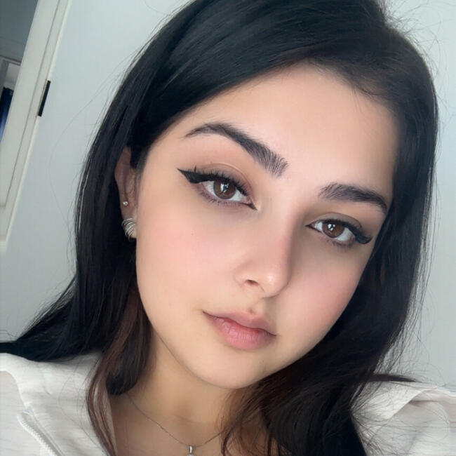 Baby-sitter in Keswick Beach: Neveen