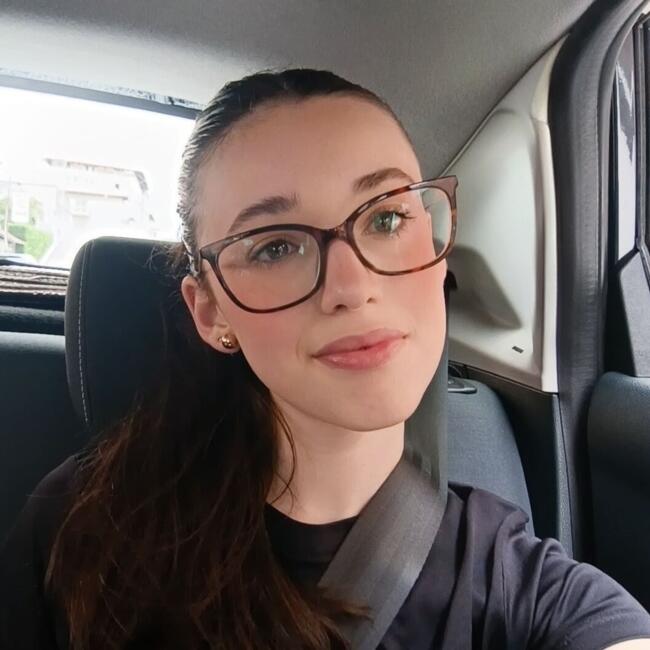 Babysitter in Biella: Joanna
