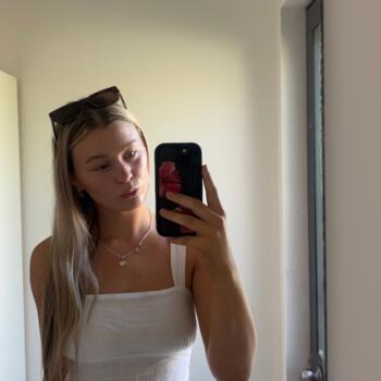 Babysitter in Pollok: Tasha