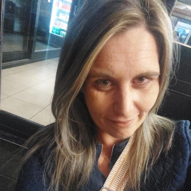 Babysitter in Ardooie: Joyce