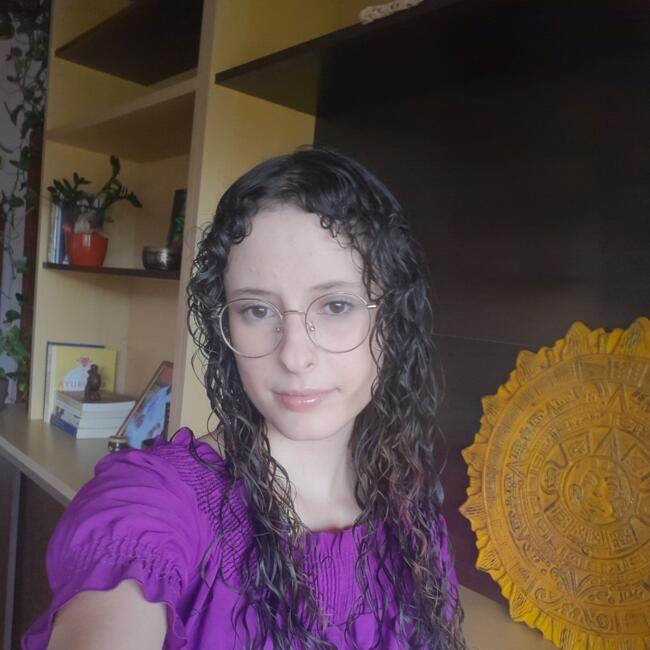 Babysitter in Porto Alegre: Larissa