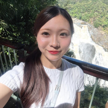 Babysitter Brisbane: Yuina