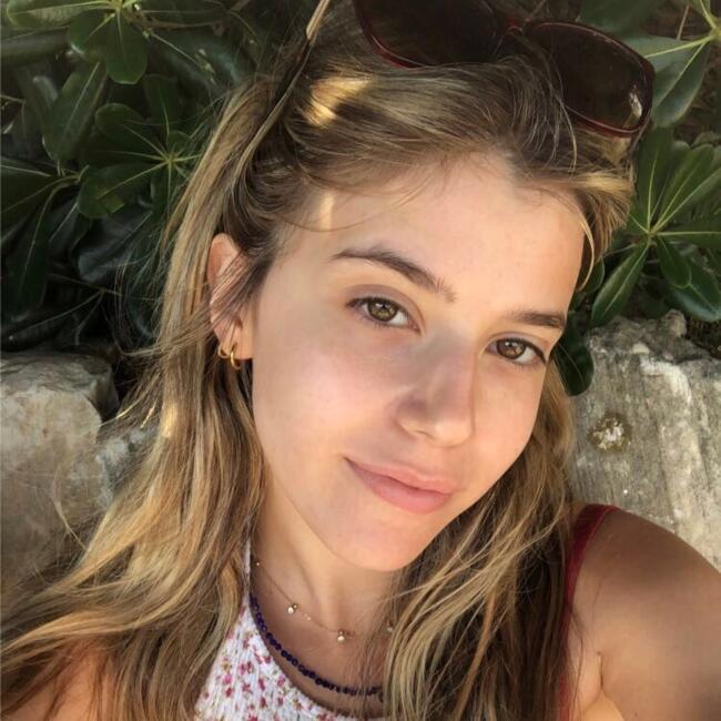 Babysitter στην περιοχή Αθήνα: Μυρσινη