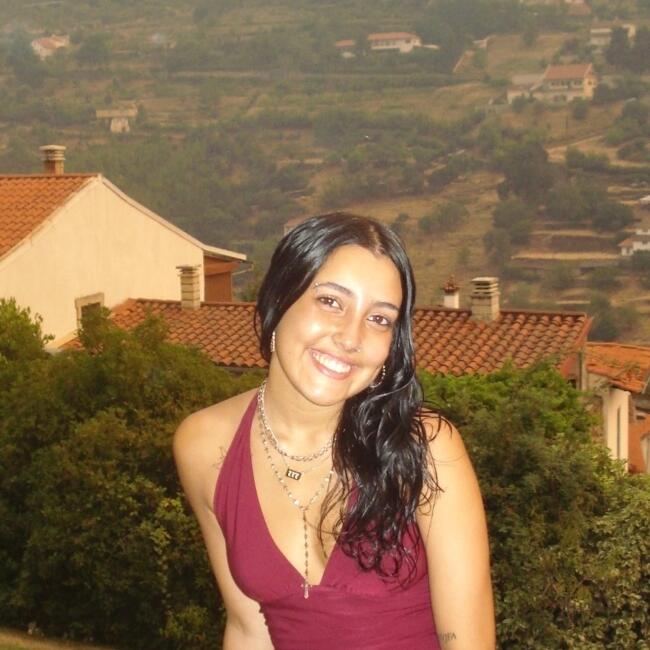 Babysitter in São Domingos de Rana: Catarina