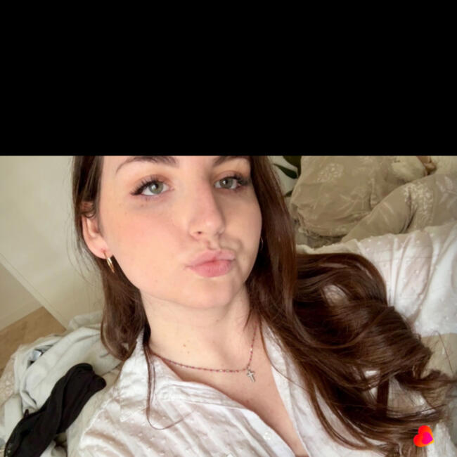 Babysitter in Pessac: Clara