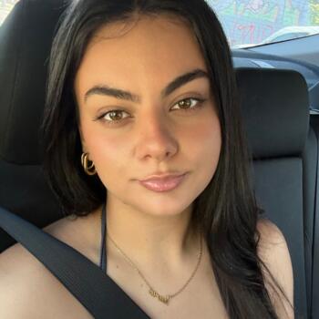 Babysitter in Sydney: Karis