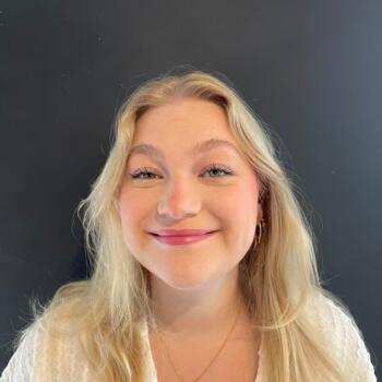 Babysitter Oetingen: Milena