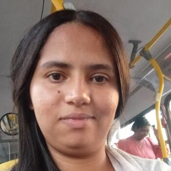 Babysitter in Belo Horizonte: Adriana